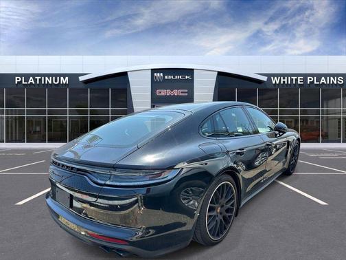 Black 2023 Porsche Panamera 4 Platinum Edition