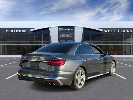 2023 Audi S4 Premium Plus TFSI quattro Tiptronic