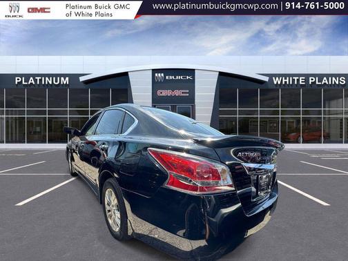 Super Black Clearcoat 2015 Nissan Altima 2.5 S