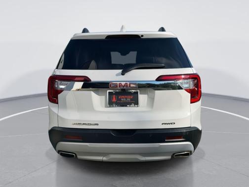 2022 GMC Acadia AWD SLT