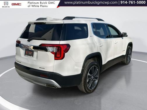2022 GMC Acadia AWD SLT
