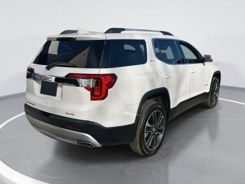 2022 GMC Acadia AWD SLT