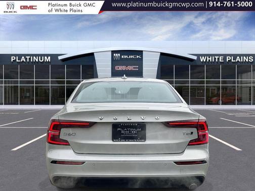 2019 Volvo S60 T6 Momentum