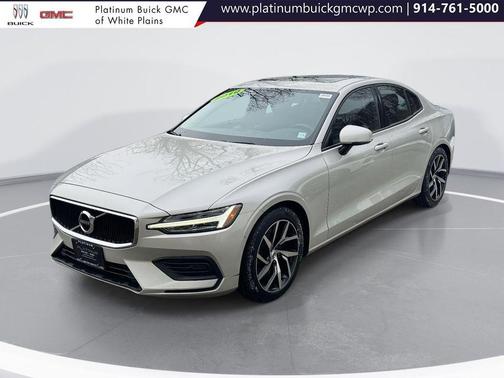 2019 Volvo S60 T6 Momentum