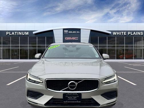 2019 Volvo S60 T6 Momentum