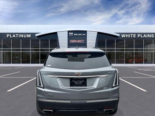 Argent Silver Metallic 2023 Cadillac XT5 Sport