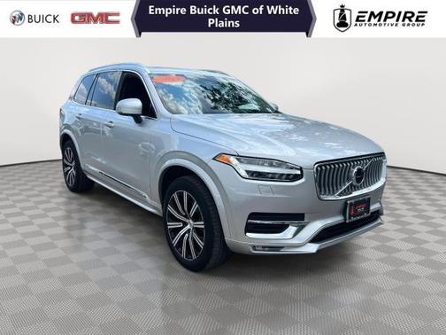 2022 Volvo XC90 T6 Inscription