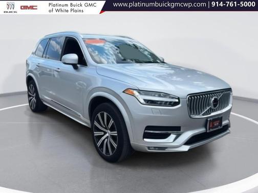 2022 Volvo XC90 T6 Inscription