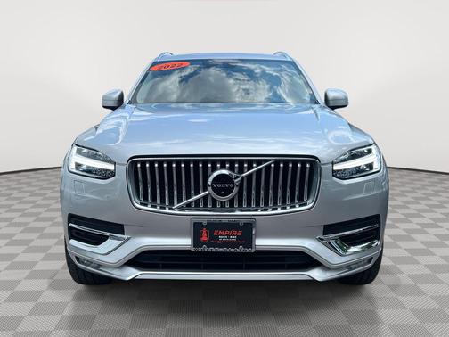 2022 Volvo XC90 T6 Inscription