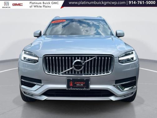 2022 Volvo XC90 T6 Inscription