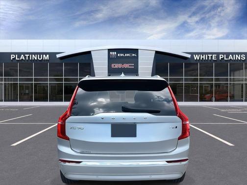 2022 Volvo XC90 T6 Inscription