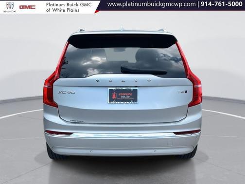 2022 Volvo XC90 T6 Inscription