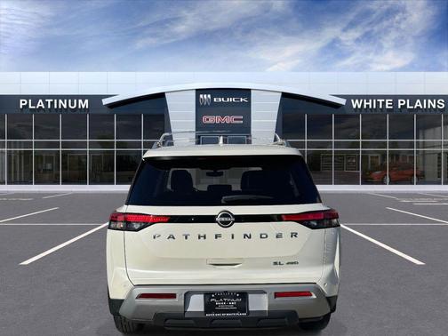 2023 Nissan Pathfinder SL 4WD