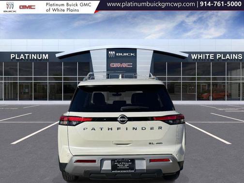 2023 Nissan Pathfinder SL 4WD