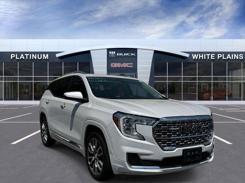 White Frost Tricoat 2023 GMC Terrain Denali