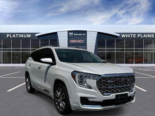 White Frost Tricoat 2023 GMC Terrain Denali