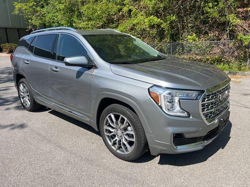 Sterling Metallic 2023 GMC Terrain Denali