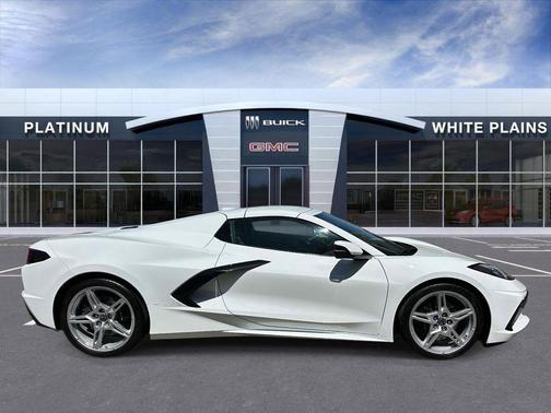 Arctic White 2024 Chevrolet Corvette Stingray w/1LT