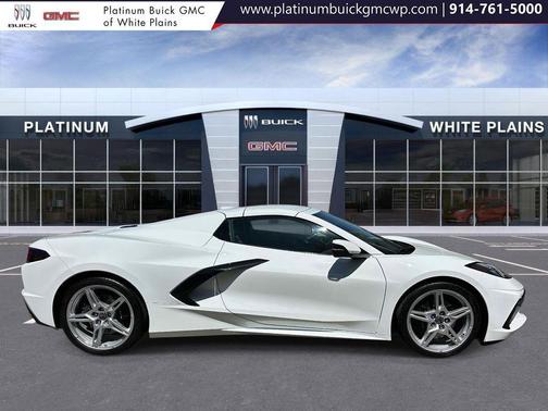 Arctic White 2024 Chevrolet Corvette Stingray w/1LT