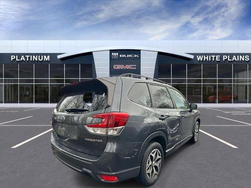 Gray Metallic 2022 Subaru Forester Premium