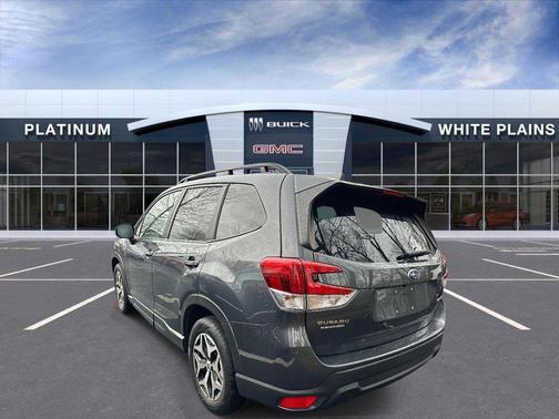 Gray Metallic 2022 Subaru Forester Premium