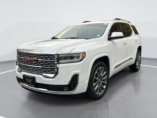 2022 GMC Acadia Denali
