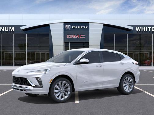White Frost Tricoat 2026 Buick Envista Avenir FWD