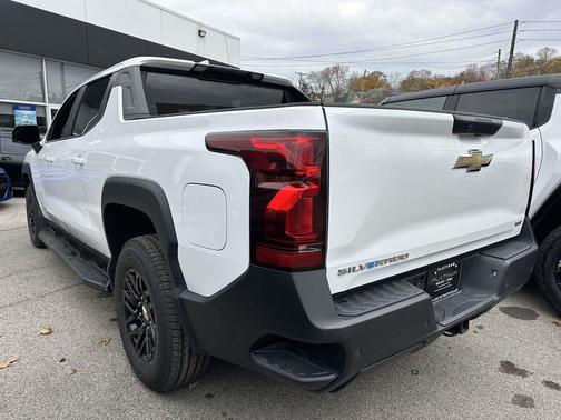 2024 Chevrolet Silverado EV Work Truck