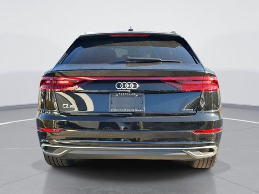 2023 Audi Q8 55 Premium Plus