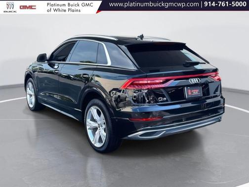 2023 Audi Q8 55 Premium Plus