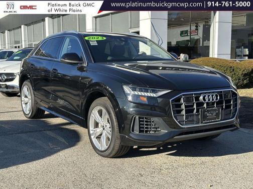 2023 Audi Q8 55 Premium Plus