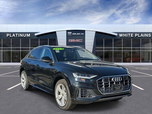 2023 Audi Q8 55 Premium Plus