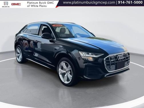 2023 Audi Q8 55 Premium Plus