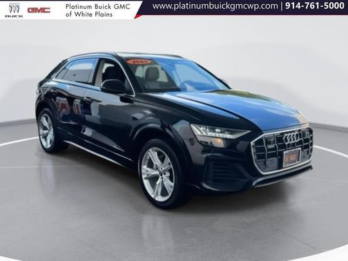 2023 Audi Q8 55 Premium Plus
