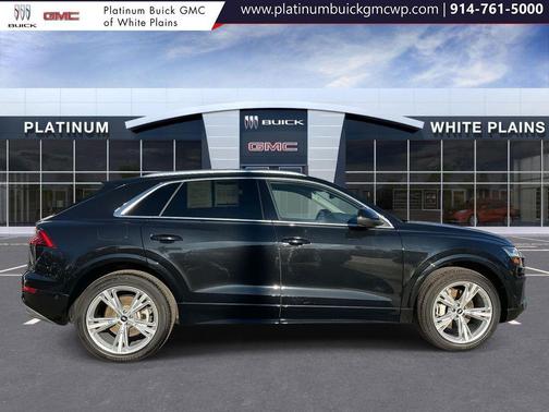 2023 Audi Q8 55 Premium Plus