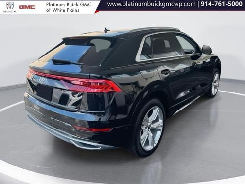 2023 Audi Q8 55 Premium Plus