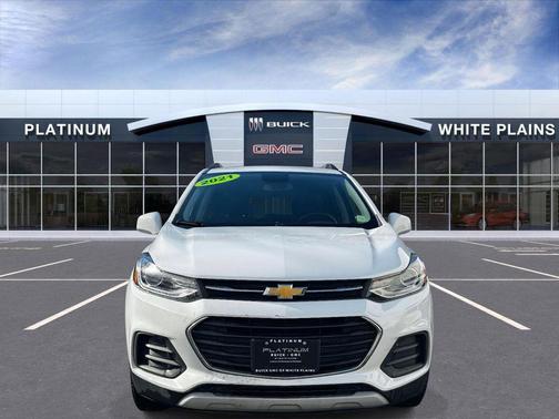 Summit White 2021 Chevrolet Trax LT