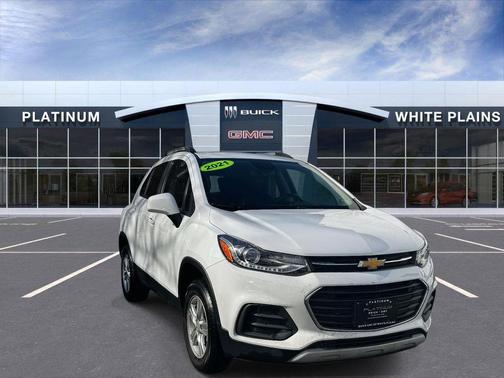 Summit White 2021 Chevrolet Trax LT