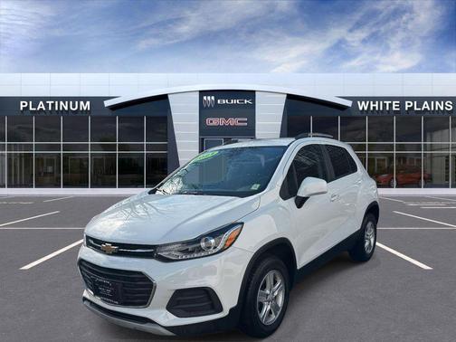 Summit White 2021 Chevrolet Trax LT