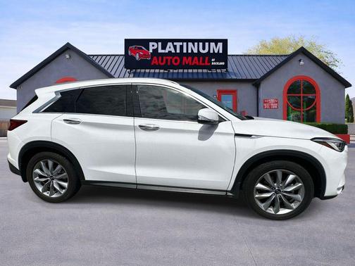 Lunar White 2021 INFINITI QX50 LUXE