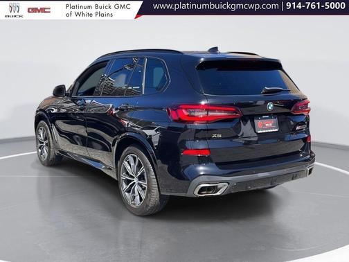 2023 BMW X5 M50i