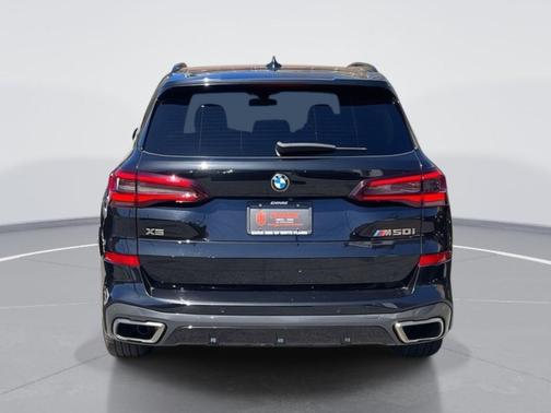 2023 BMW X5 M50i