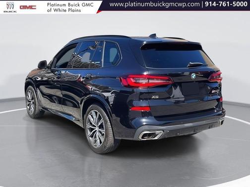 2023 BMW X5 M50i