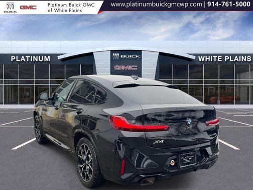 2023 BMW X4 xDrive30i