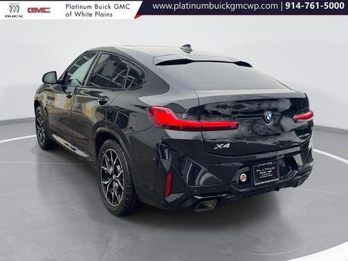 2023 BMW X4 xDrive30i