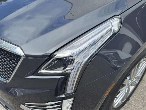 2023 Cadillac XT5 Sport