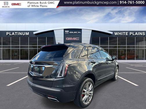 2023 Cadillac XT5 Sport