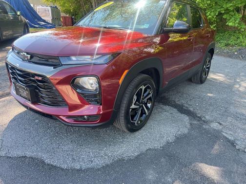 Crimson Metallic 2023 Chevrolet Trailblazer RS