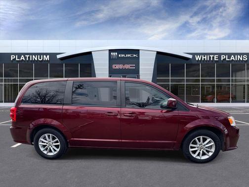 Octane Red Pearlcoat 2020 Dodge Grand Caravan SE