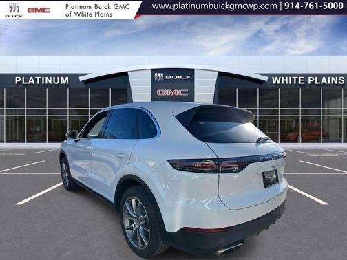 2023 Porsche Cayenne Platinum Edition